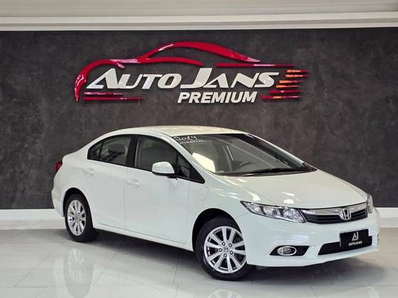 HONDA CIVIC 1.8 LXS 16V FLEX 4P MANUAL HONDA CIVIC 1.8 LXS 16V FLEX 4P MANUAL